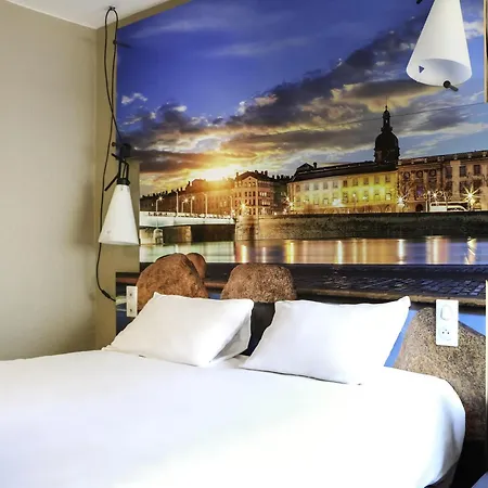 Ibis Gerland Merieux Otel 3*