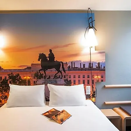 Ibis Gerland Merieux Лион