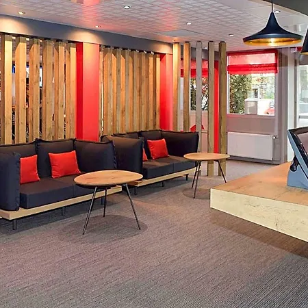 Ibis Gerland Merieux 3*