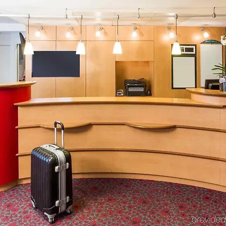 Ibis Gerland Merieux 3*