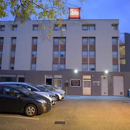 Ibis Gerland Merieux Hotel 3*