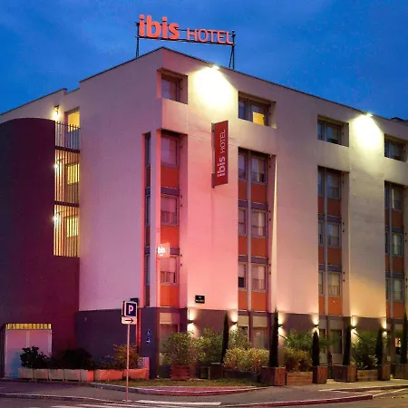 Ibis Gerland Merieux 3*